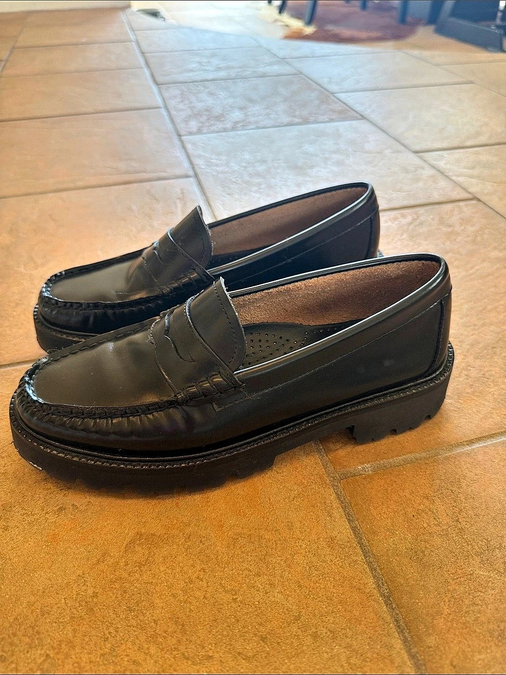 G.H. Bass & Co. Weejuns Whitney Super Lug - Picture 5 of 7